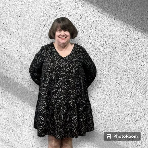 Black and White Polka Dot V-Neck Above Knee Long Puff Sleeves Dress 2X! - Picture 1 of 7